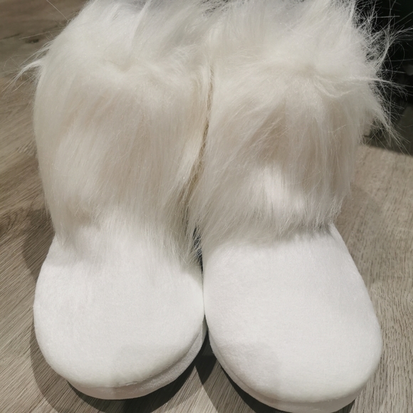 Furry velvet bootie slipper - Picture 3 of 4